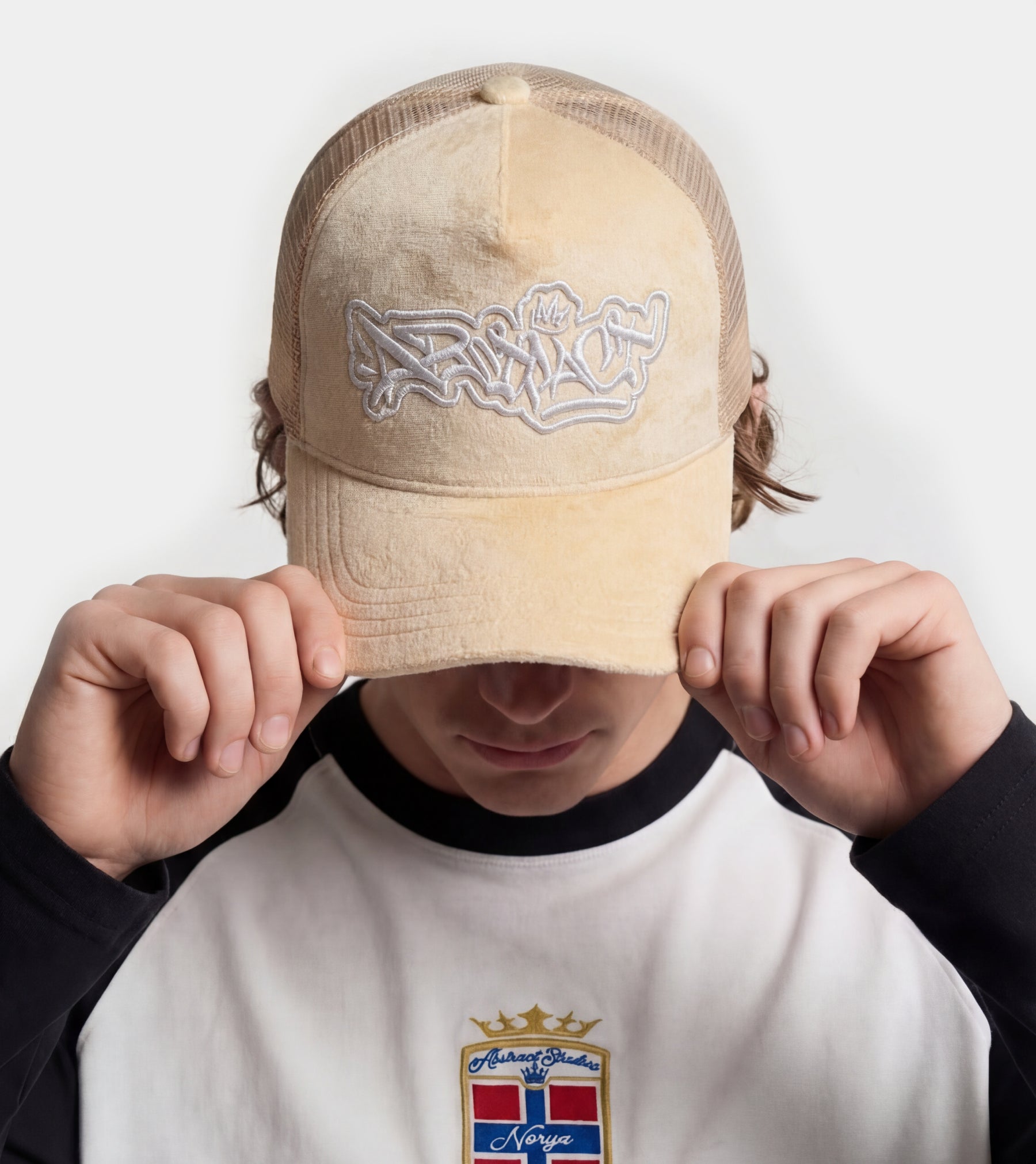 Abstract - Suede Trucker Hat "Cream"