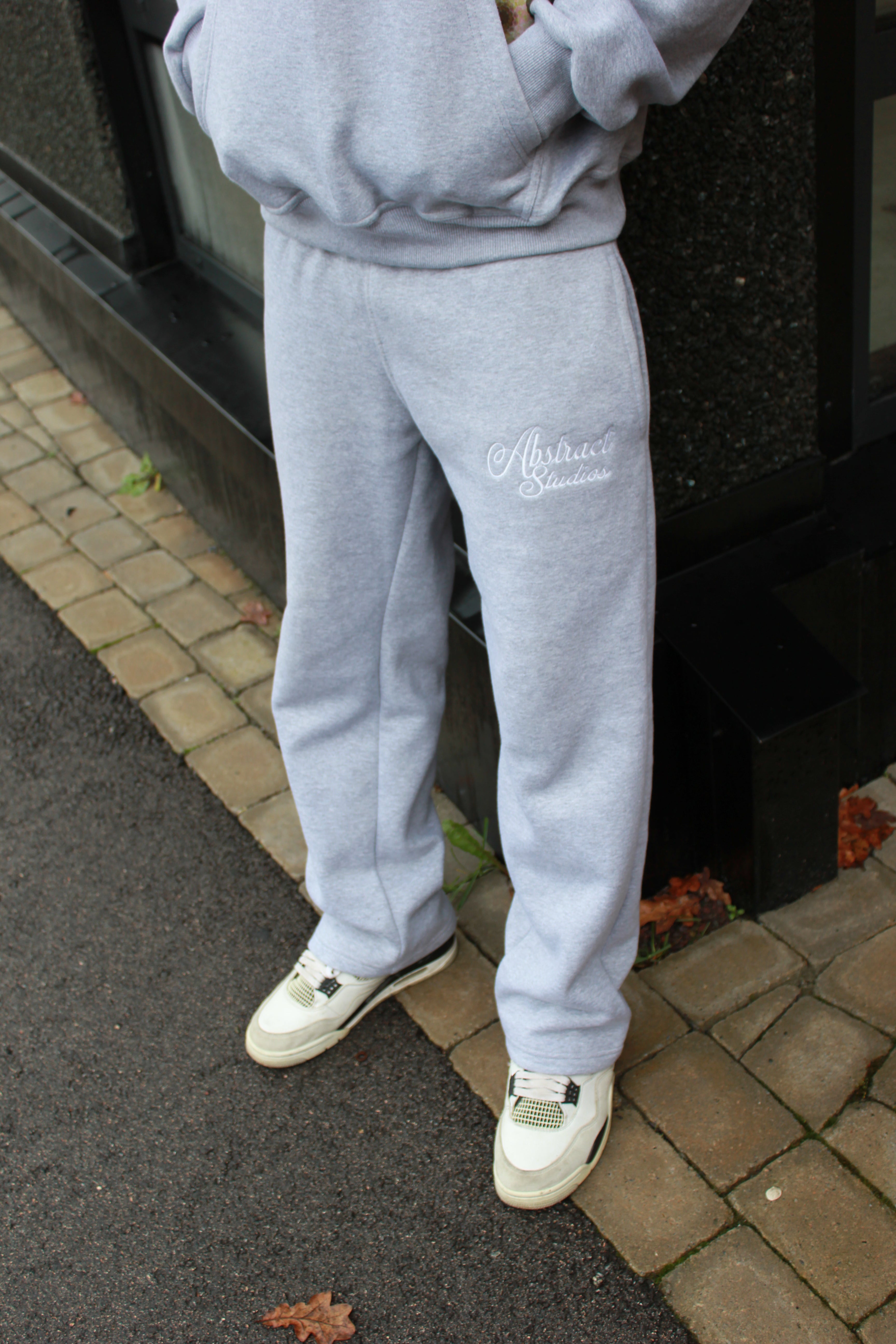 Abstract - 500kr Sweatpants